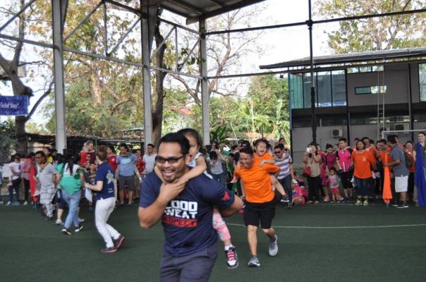 27540319_1966071380087751_8375222933545378988_n